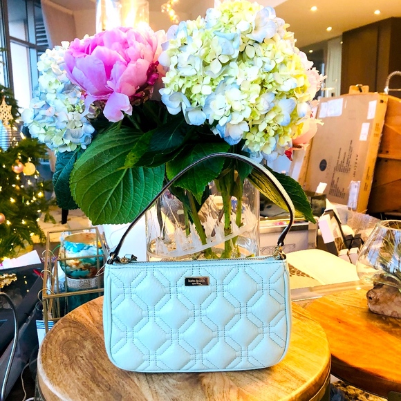 kate spade Handbags - Kate Spade Linet Astor Court Wristlet Fadedmint